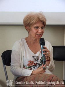 prof. Agnieszka Rothert, kierownik Laboratorium Nowoczesnych Metod Prognoz i Symulacji Polityczno-Społeczno-Gospodarczych OAP UW