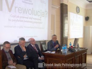 od lewej: prof. Ryszard Bugaj, dr Andrzej Bratkowski, dr Cezary Mech, prof. Tadeusz Klementewicz